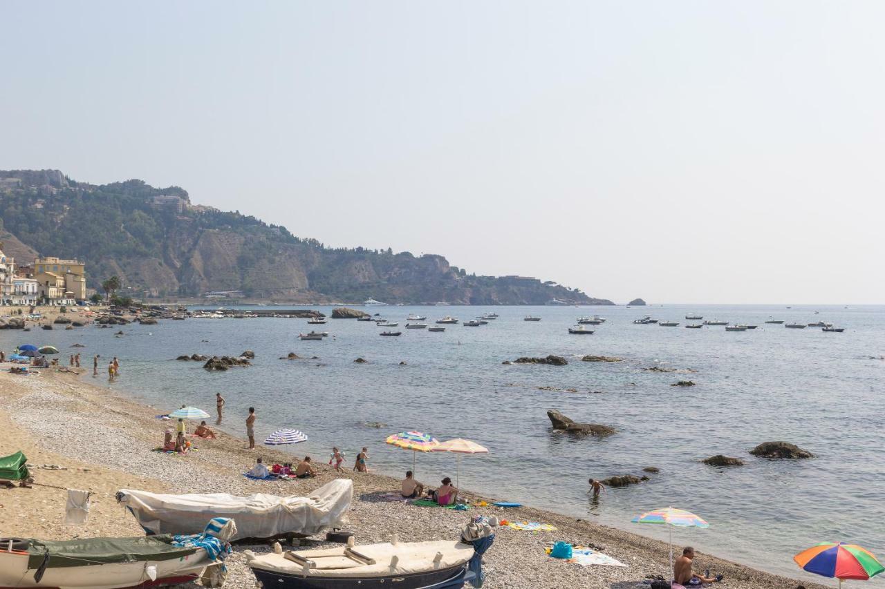 Apartmán Casa Amica Giardini Naxos Exteriér fotografie